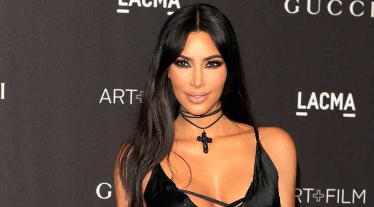 Kim Kardashian slayed in a Chic Black Outfit