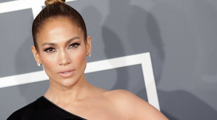 Jennifer And Ben Are Moving To Britain