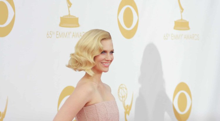 January Jones Looks Stunning