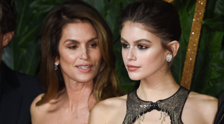 Cindy and Kaia on the OFF WHITE runway together