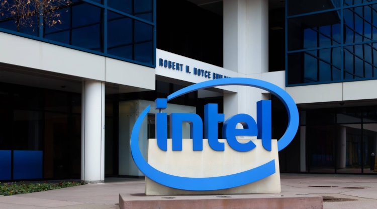 Intel 700 PCH: Leak directly from the provider