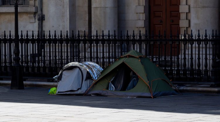 Famous model Loni Willison became homeless