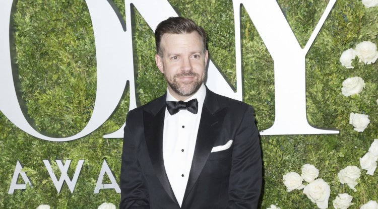 Jason and Keeley confirmed their relationship!