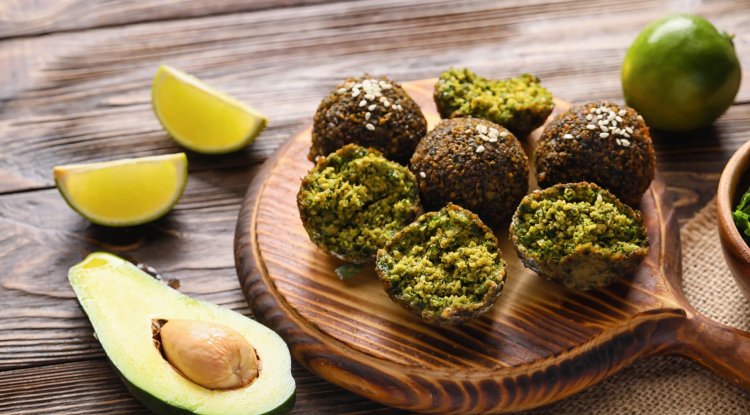 Creamy avocado balls with chocolate