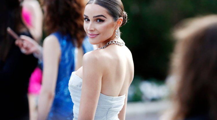 Olivia Culpo Looks Stunning In Bikini