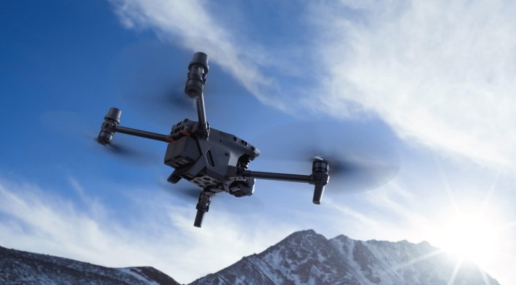 Drone: DJI Matrice 30 Enterprise