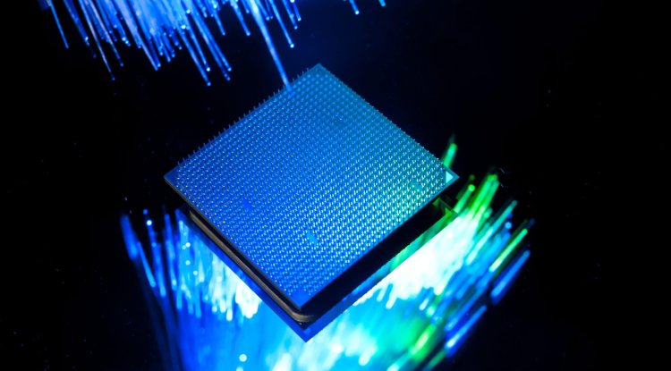 AMD Zen 4: Experimenting with larger caches