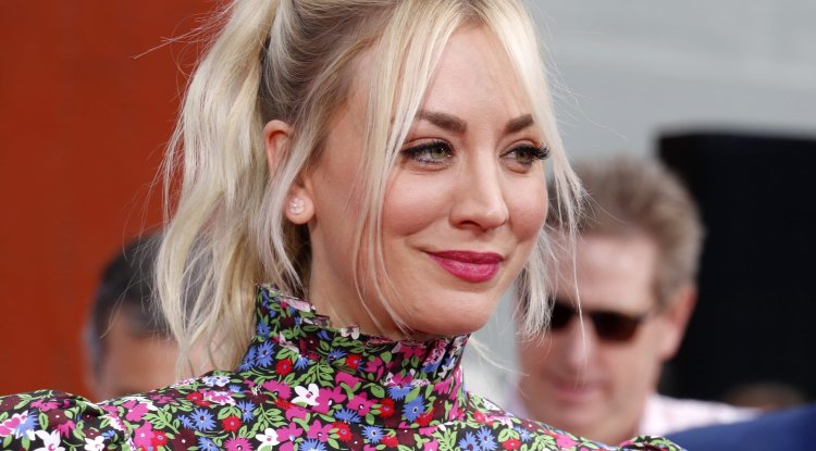 Kaley Cuoco looks stunning in new photo