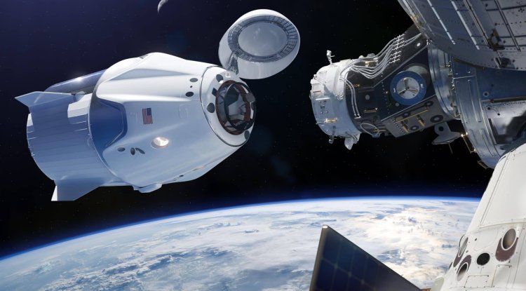 SpaceX stops producing passenger capsules