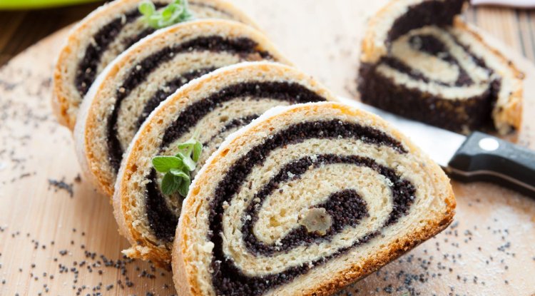 New recipe: Delicious poppy seed pie!