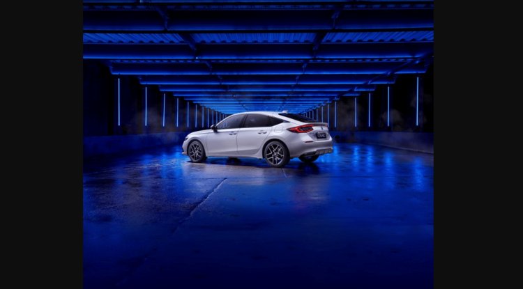 Honda Civic comes with a hybrid drive