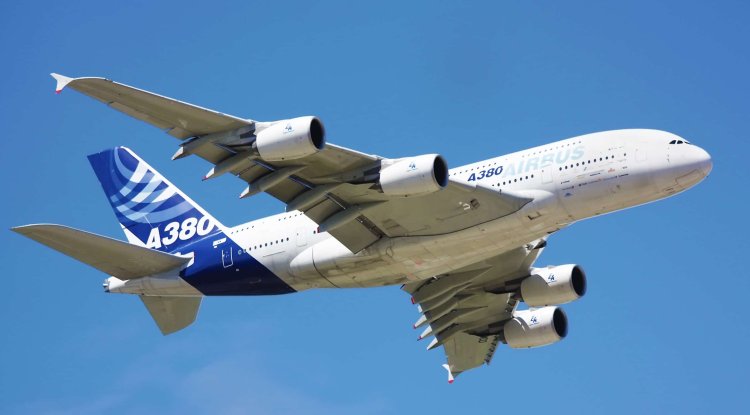 Airbus A380 powered by used edible oil took off