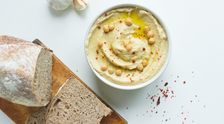 Healthy and proper nutrition with hummus