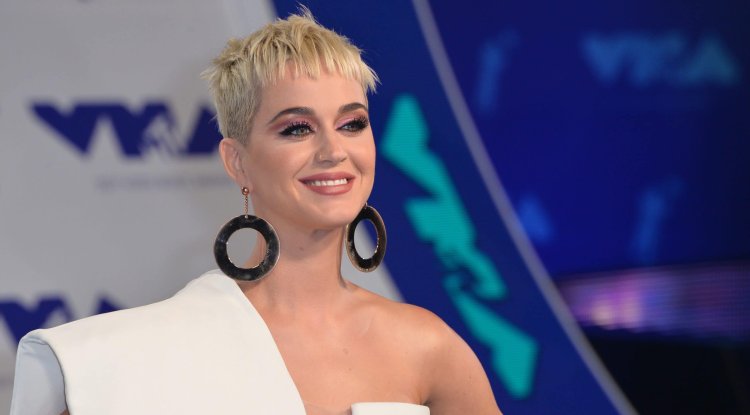 5 famous people who have battled depression