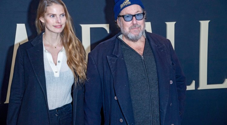 Julian Schnabel seen the first time with baby