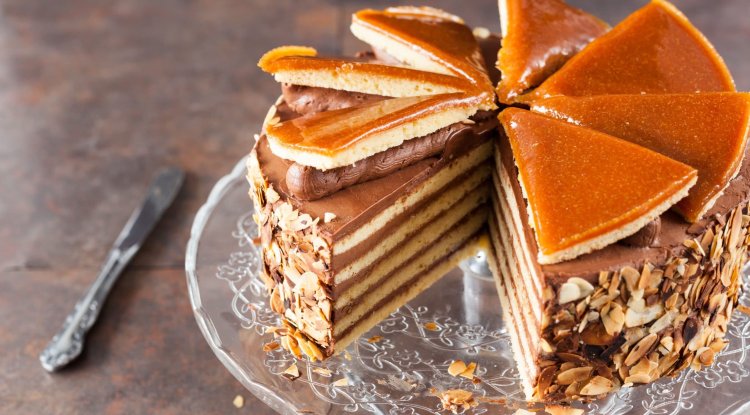 An amazing chocolate cake with caramelized top