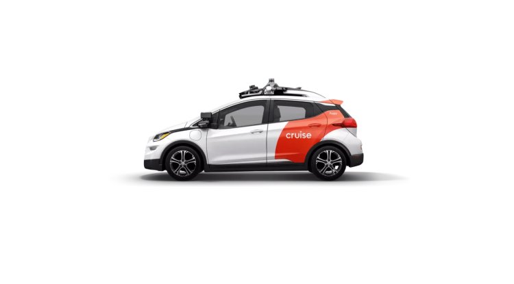 CAR WITHOUT DRIVER ESCAPED FROM THE POLICE