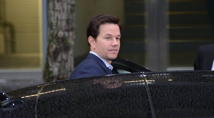 Mark Wahlberg's amazing Beverly Hills mansion!