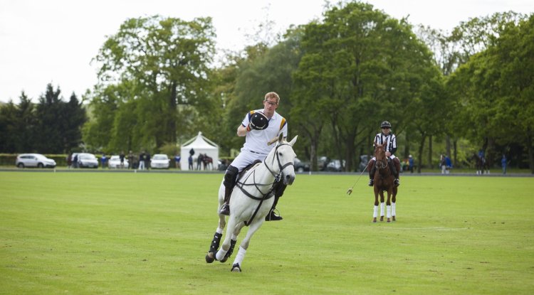 The dark side of Prince Harry!