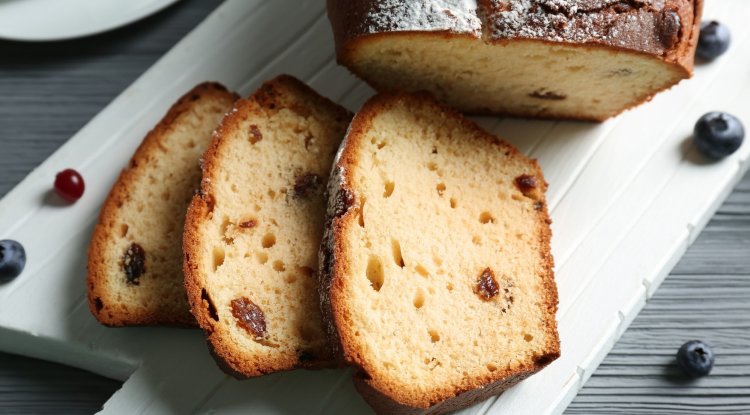 A simple yogurt cake for every day!