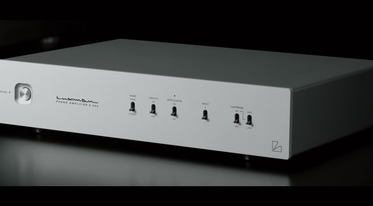 The Luxman E-250 - Fantastic Phono Preamplifier