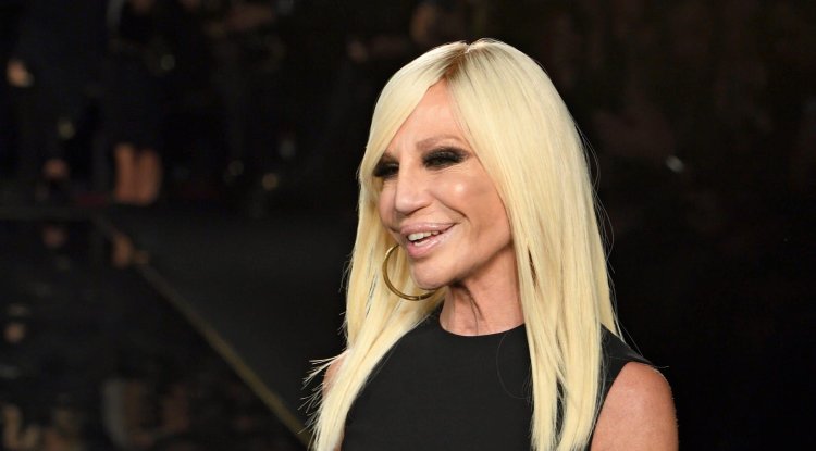 Donatella Versace was spotted in a bikini!