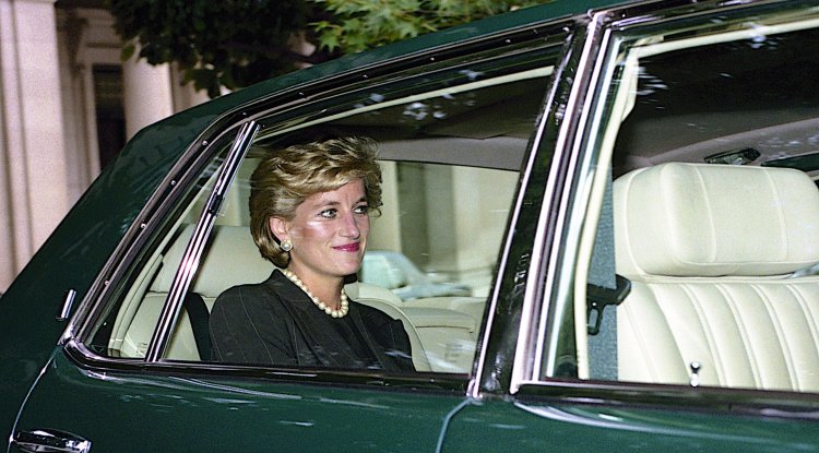 Why William refused to take Diana's calls