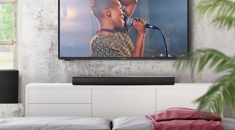 Panasonic HTB150, a sound bar with a subwoofer