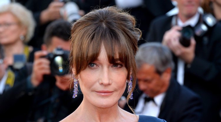 Carla Bruni's ex published his autobiography!