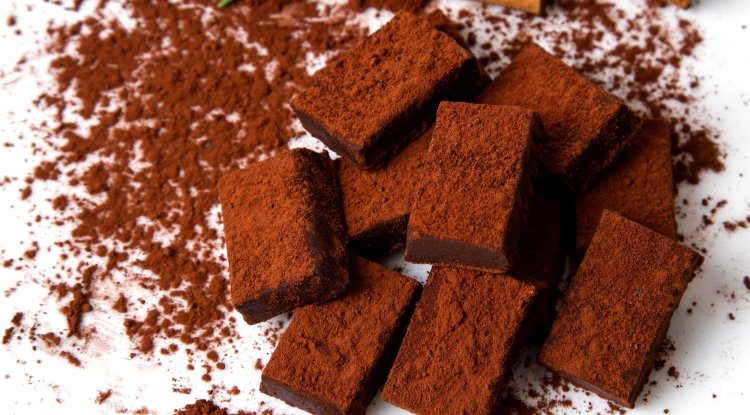Chocolate Miracle: A recipe for delicious cubes