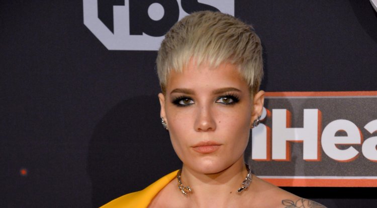 Halsey: 'I'm looking for causes..'