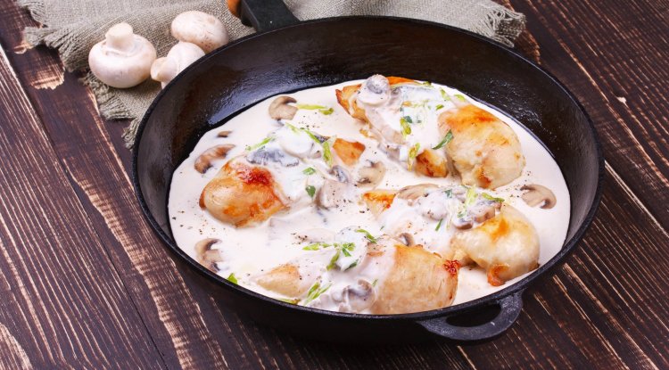 Recipe of the day: Sour cream chicken!