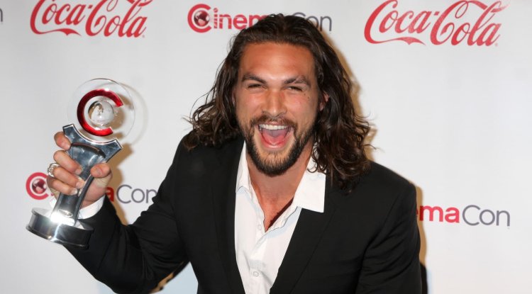 Jason Momoa has a new girlfriend?