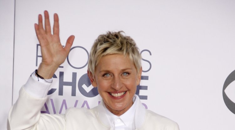 Ellen revealed the sex of Jennifer's baby!