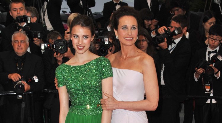 Jack Antonoff proposed to Margaret Qualley