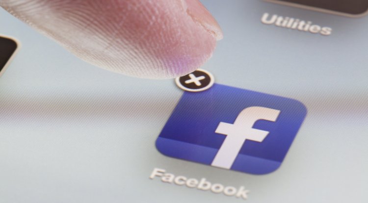 Where did Facebook Dark Mode for iOS go