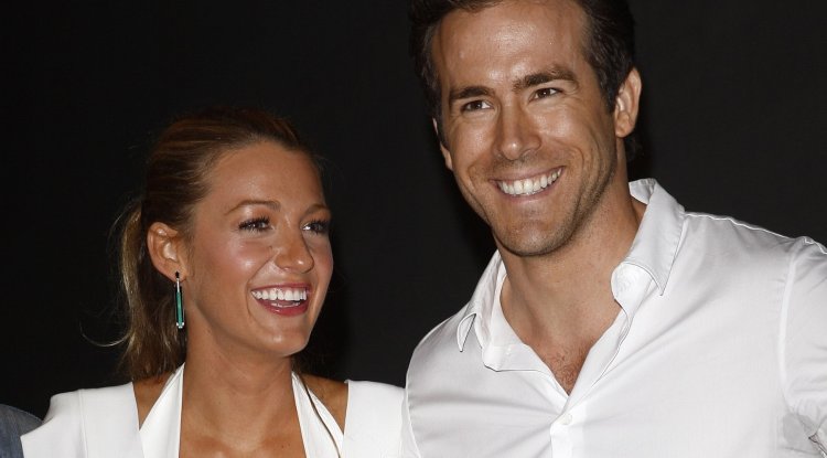 Blake Lively & Ryan Reynolds support Taylor Swift