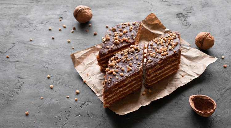 The tastiest chocolate walnut cake