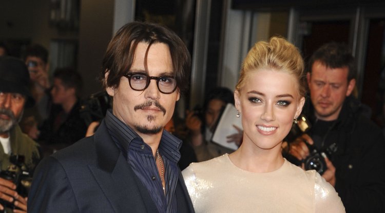 The apartment of Amber and Johnny is on sale!