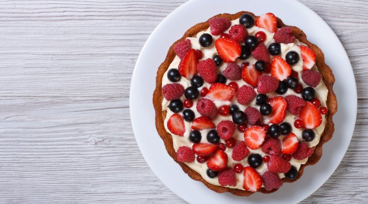Tasty : Poppy seed cake with fresh fruit
