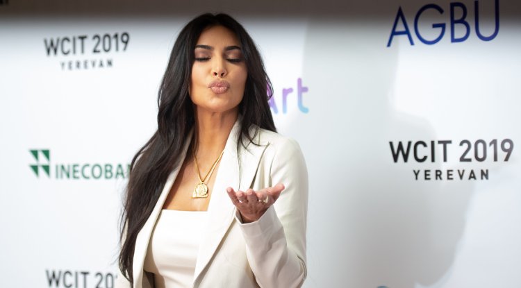 Kim Kardashian posted hot photos