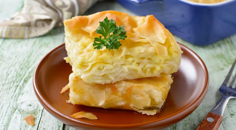 Quick and easy savory cheese pie