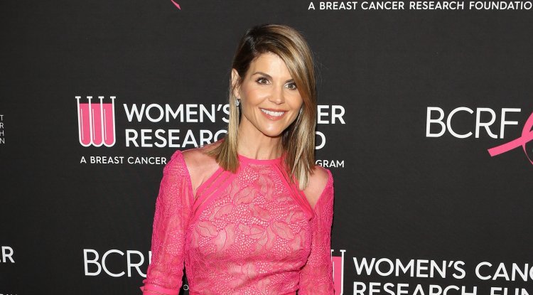 Lori Loughlin appeared on the red carpet