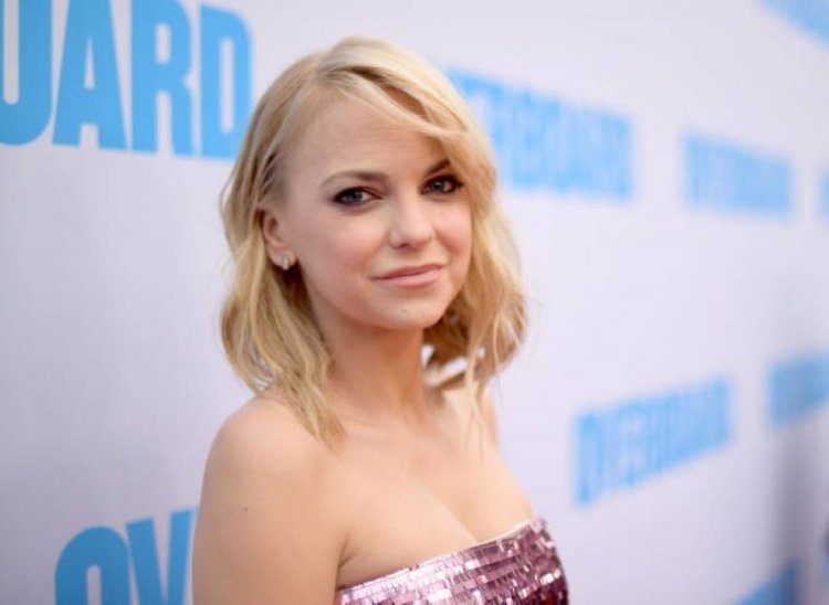 Anna Faris talked about her ex Chris Pratt during her podcast!