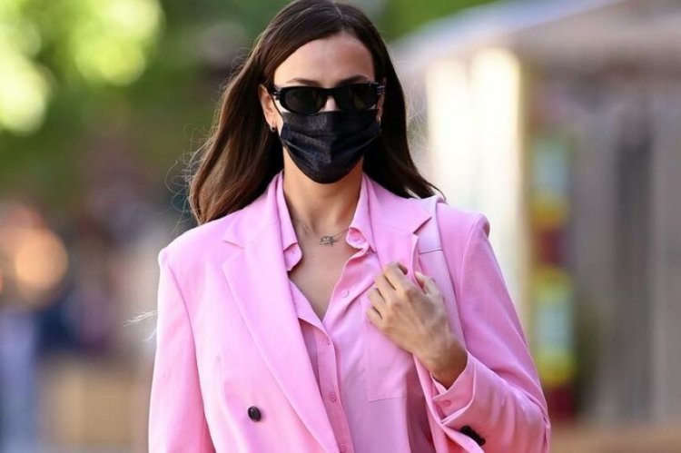 IRINA SHAYK WORE THE LATEST FASHION TREND: If you want to wear a suit this summer, this is the right way!