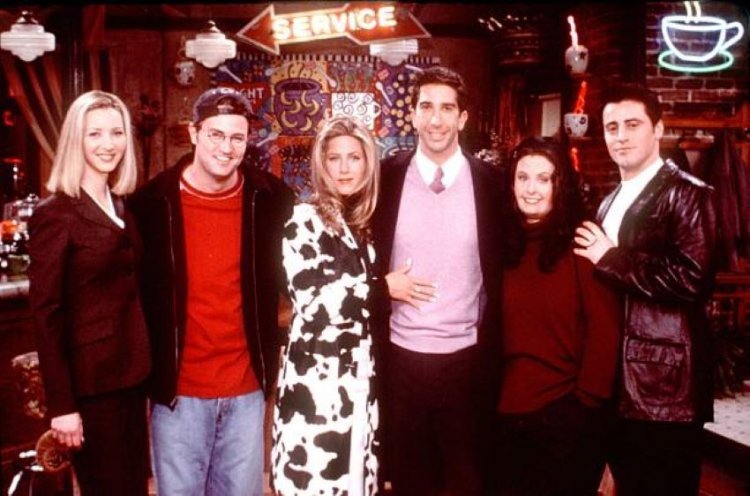 The stars of "Friends" sang the theme from the legendary sitcom together!