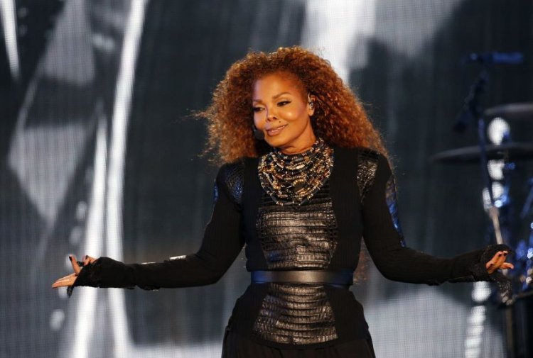 Rumors Say That Janet Jackson Hid Her Daughter For 37 Years!