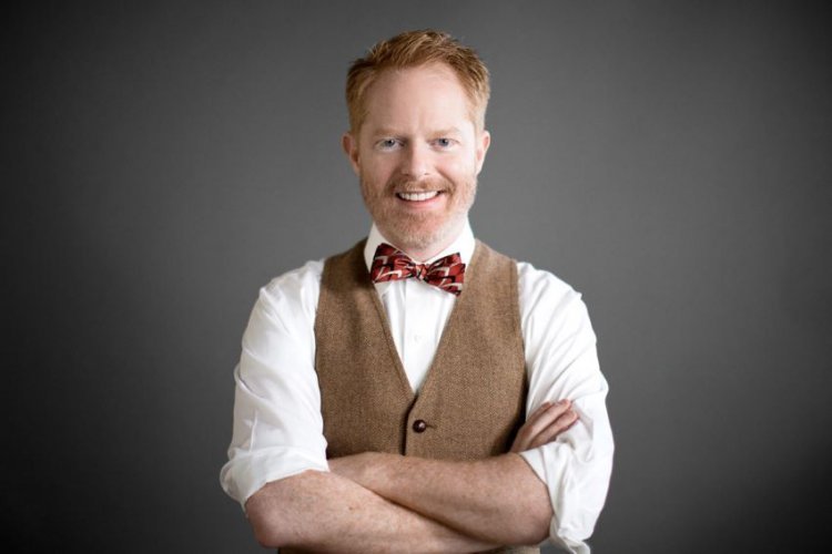 Jesse Tyler Ferguson has skin cancer and reminds everyone to go to the doctor regularly!