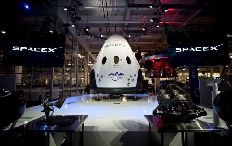 The SpaceX space capsule is ready for the first tourists. It is also equipped with certainly the best toilet in the world!