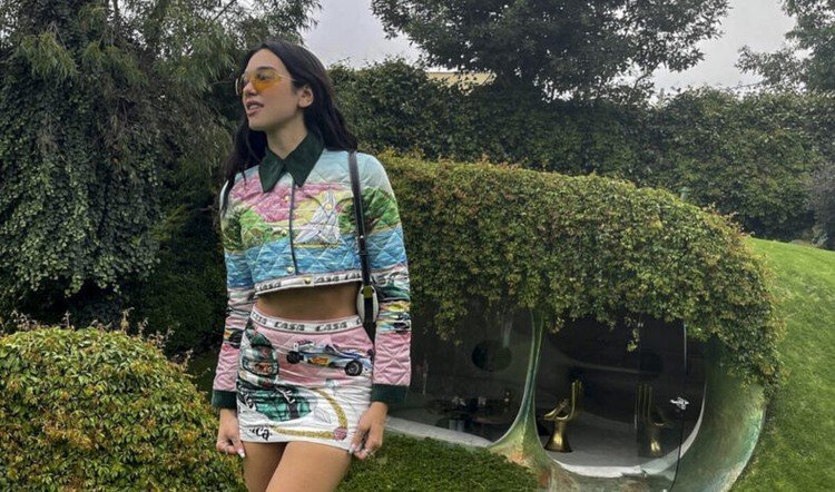 Dua Lipa found divine accommodation on vacation in Mexico